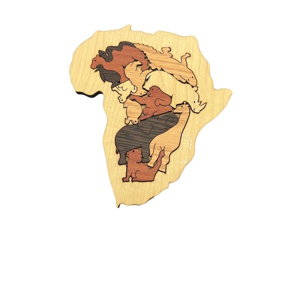 Small 12 Piece Wooden Puzzle Of Africa With Animal Shaped Pieces, 7" X 8" - Picture 1 of 4